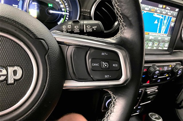 Used 2021 Jeep Wrangler Unlimited Sahara image 24