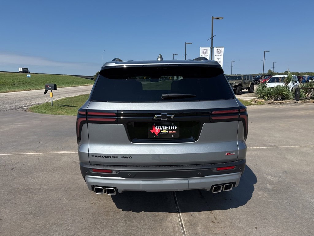 New 2026 Chevrolet Traverse Z71 image 6