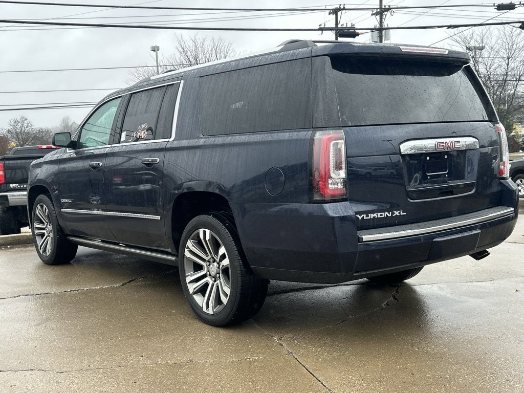 Used 2020 GMC Yukon XL Denali w/ Denali Ultimate Package image 9