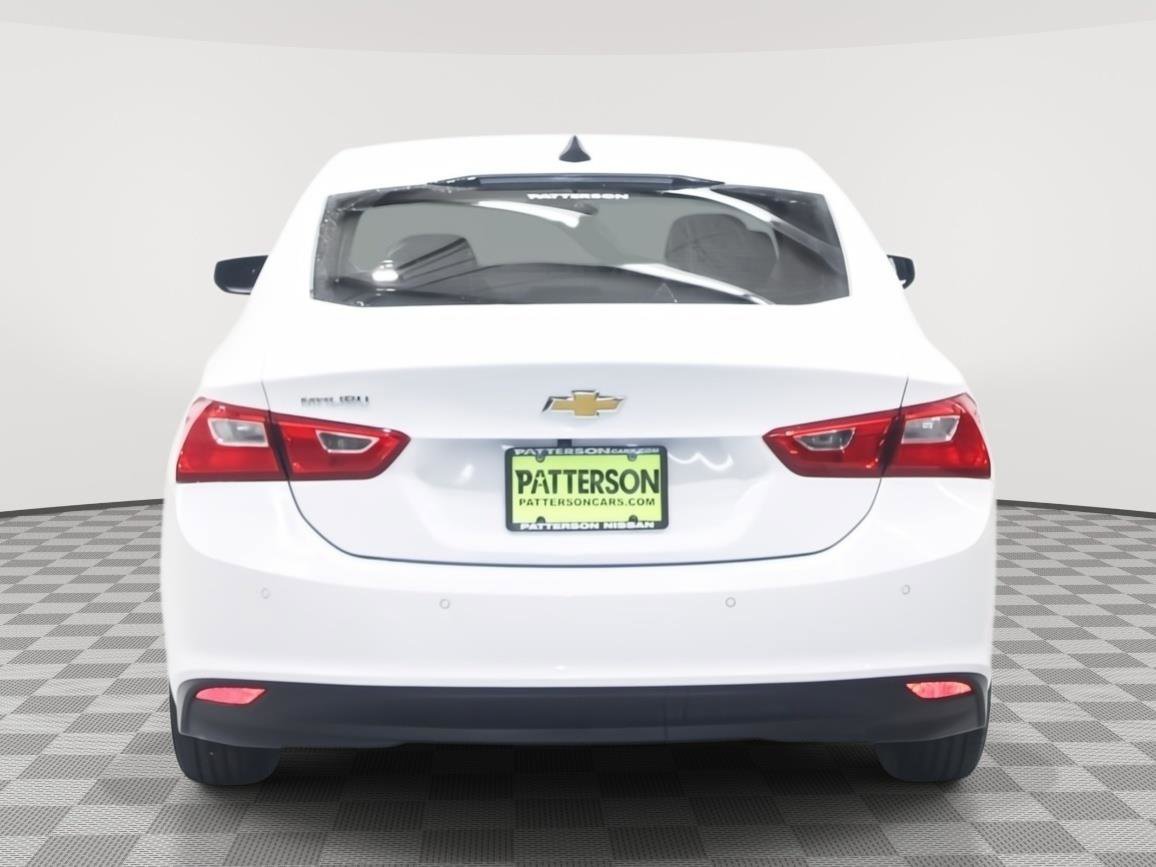 Used 2025 Chevrolet Malibu LS image 3
