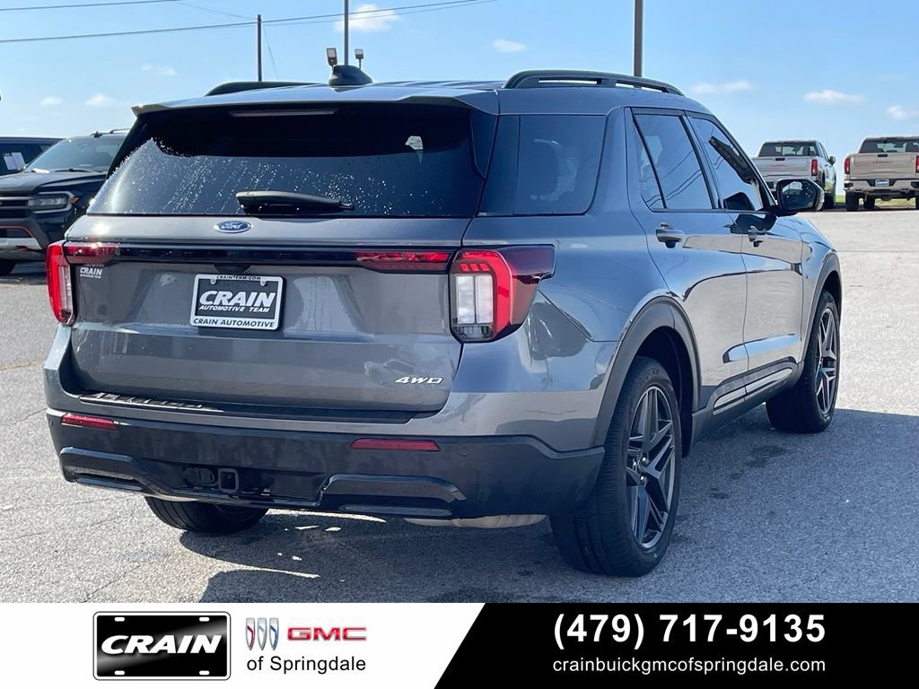 Used 2025 Ford Explorer ST-Line w/ Premium Package AWD/4WD image 8