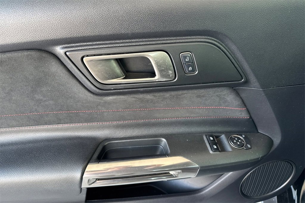 Used 2016 Ford Mustang Shelby GT350R w/ GT350R Equipment Group 920A image 12