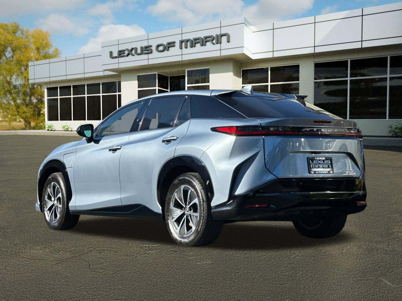 Certified 2023 Lexus RZ 450e Premium w/ Technology Package AWD/4WD image 3
