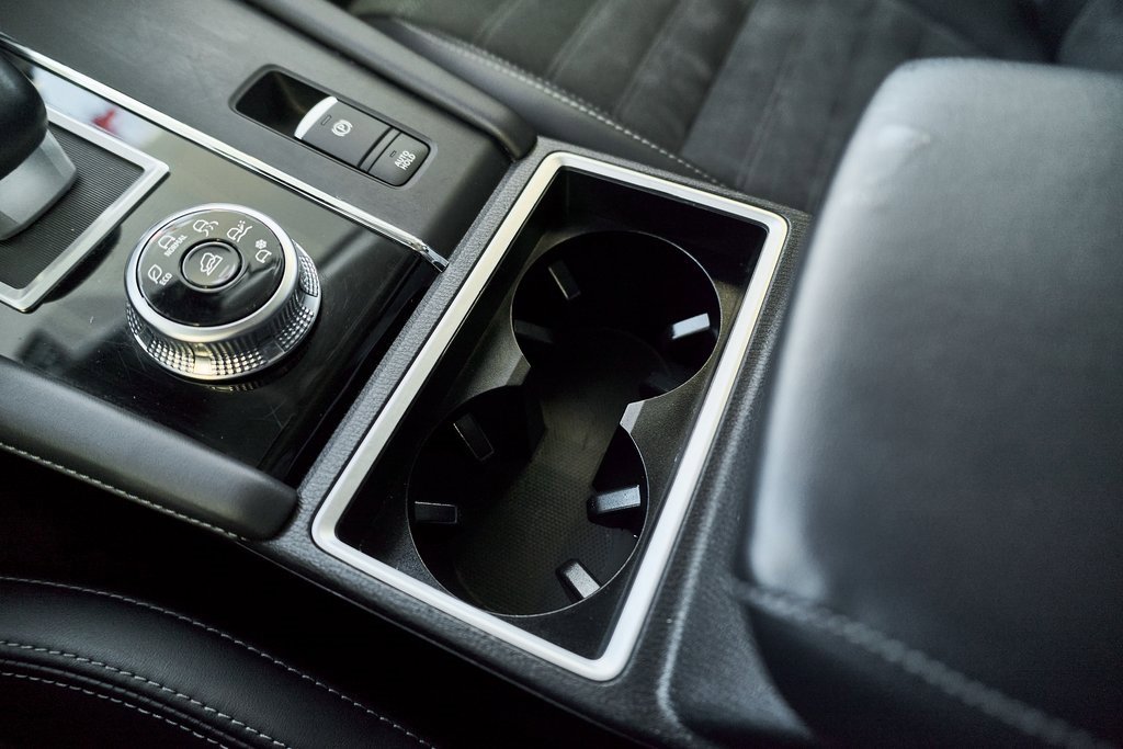 Used 2024 Mitsubishi Outlander SE image 39