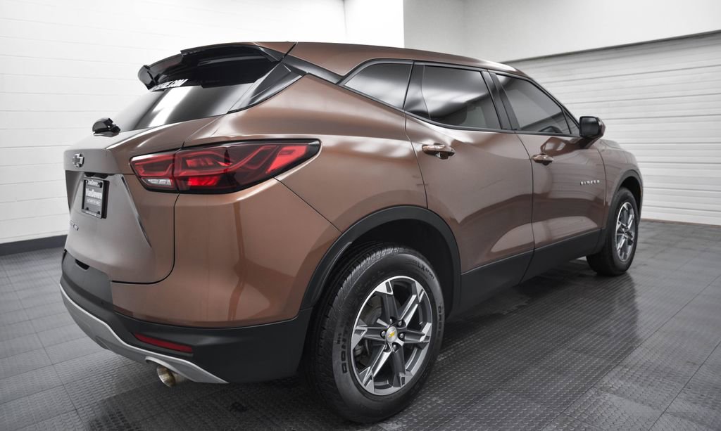 Used 2023 Chevrolet Blazer LT w/ Driver Confidence Package image 9