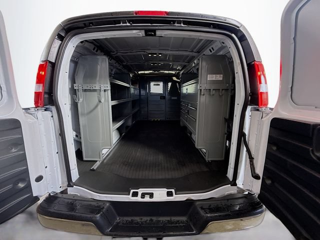 New 2025 Chevrolet Express 2500 w/ Driver Convenience Package RWD image 25