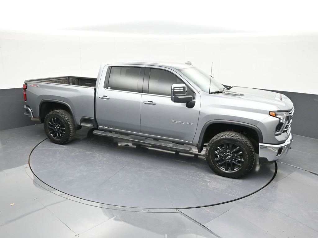 Used 2025 Chevrolet Silverado 2500 LTZ w/ LTZ Plus Package image 55