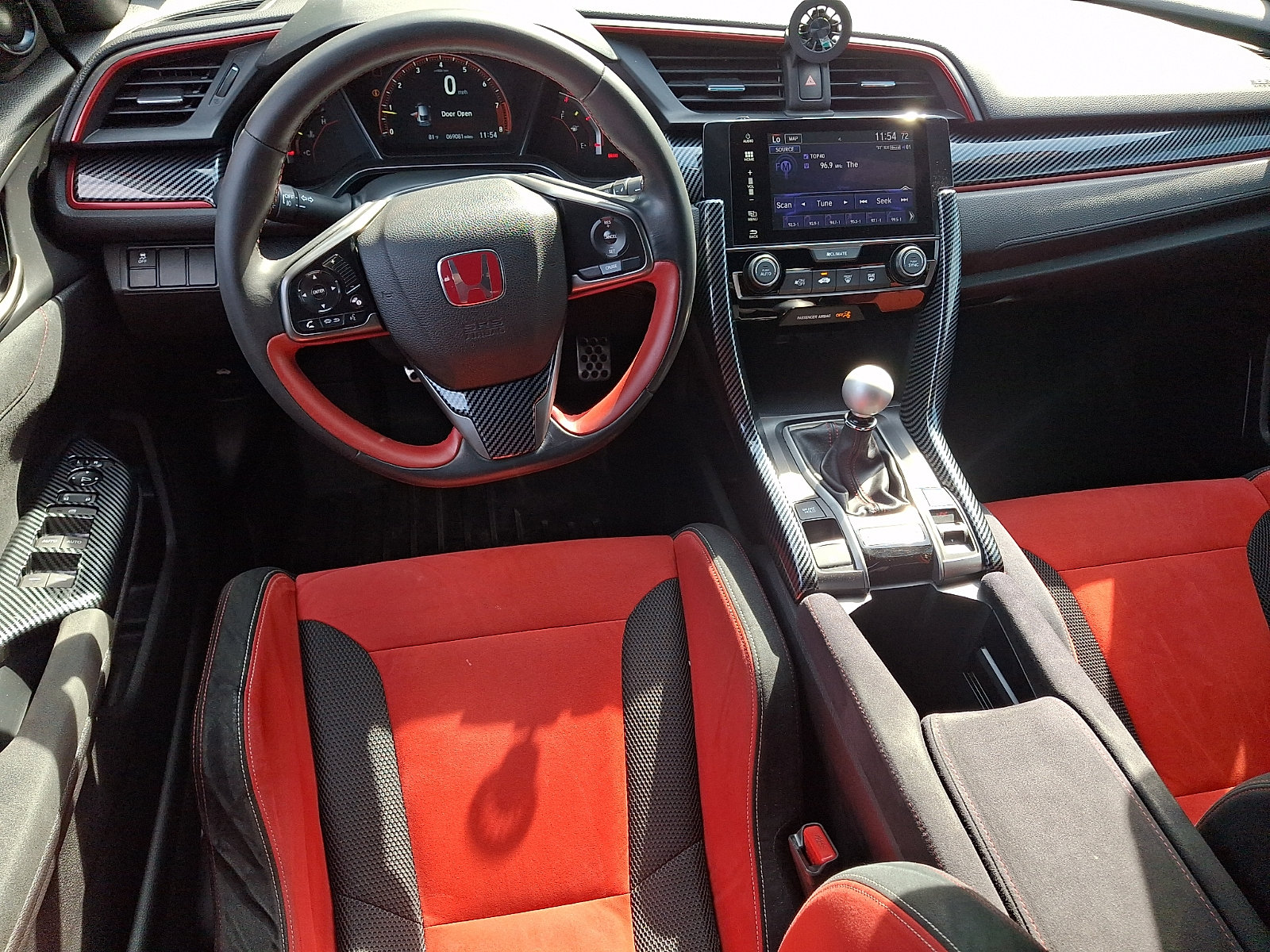 Used 2017 Honda Civic Type R image 12