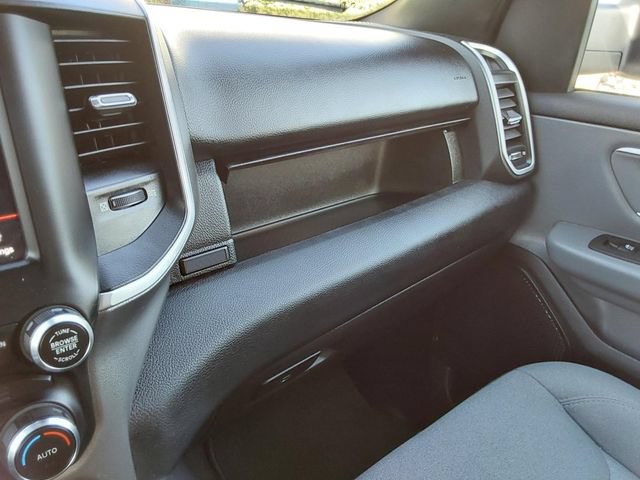 Used 2021 RAM 1500 Big Horn AWD/4WD image 38