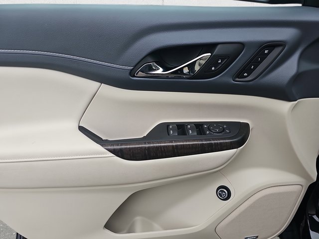 Used 2023 GMC Acadia Denali w/ Denali Ultimate Package image 29