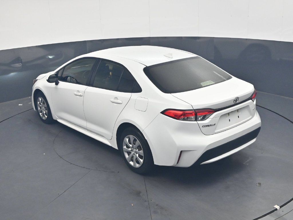 Used 2020 Toyota Corolla LE FWD image 25