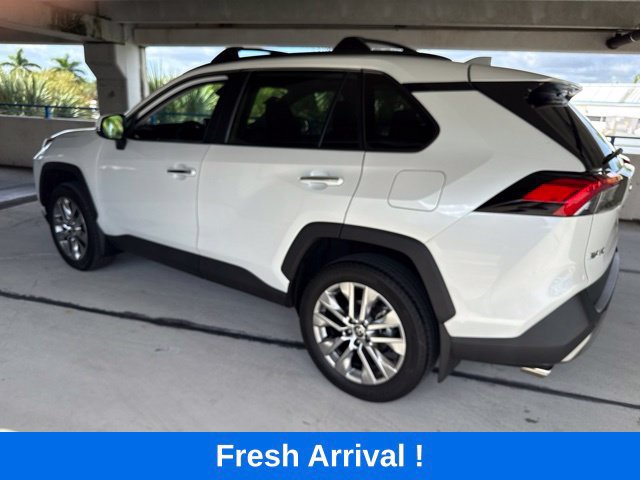 Used 2024 Toyota RAV4 Limited FWD image 18