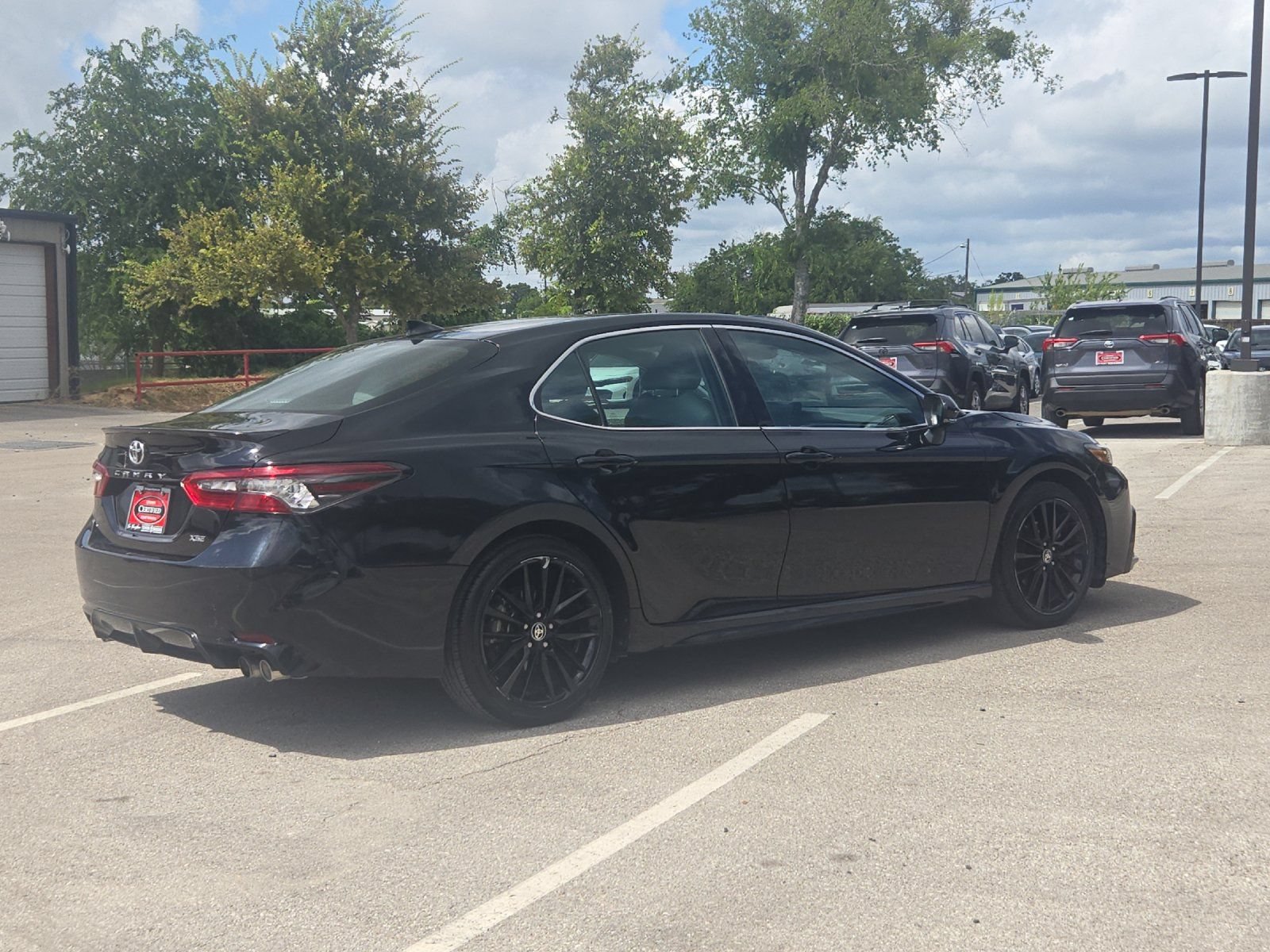 Used 2024 Toyota Camry XSE FWD image 5