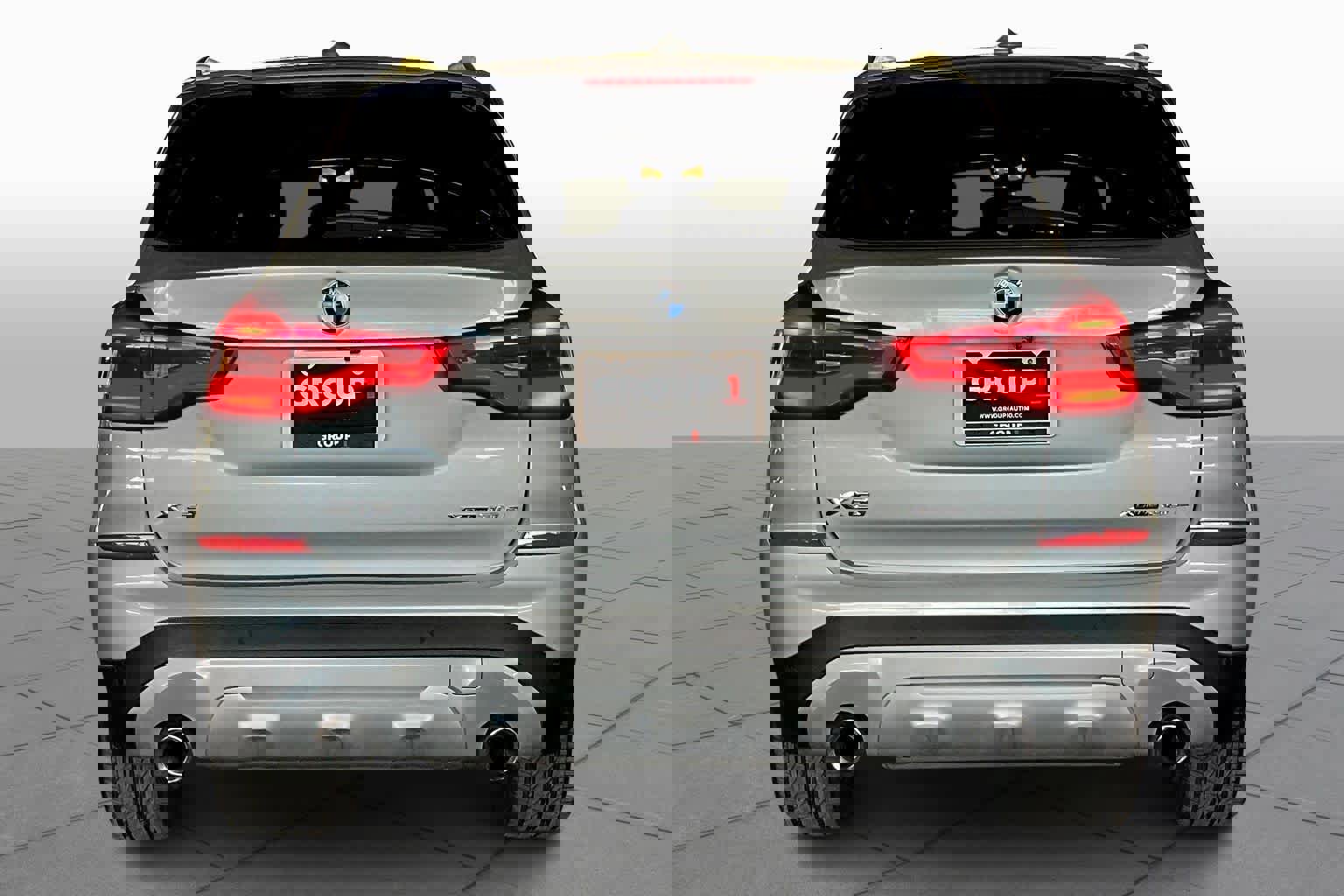 Used 2021 BMW X3 xDrive30e w/ Premium Package image 4