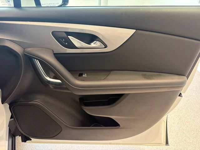 Certified 2023 Chevrolet Blazer LT w/ Convenience Package FWD image 13