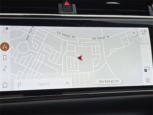 Certified 2023 Land Rover Range Rover Evoque R-Dynamic SE image 22