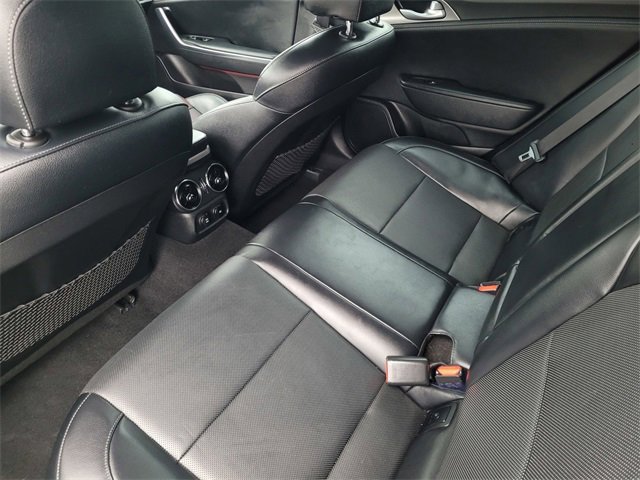 Used 2021 Kia Stinger GT image 9