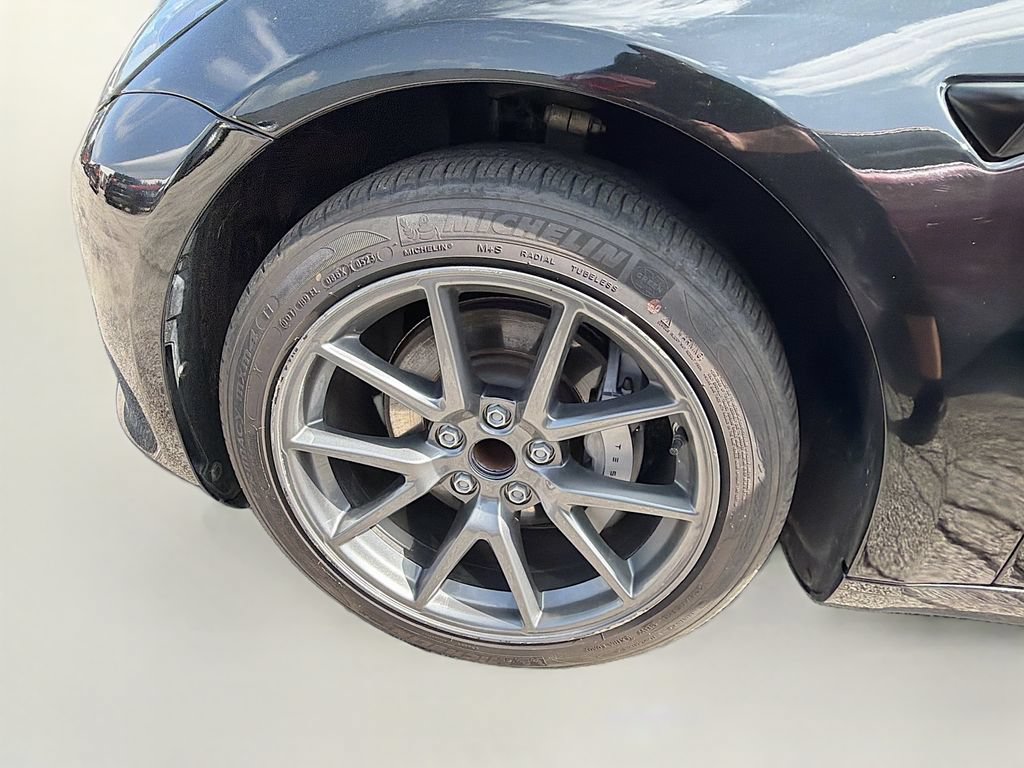 Used 2023 Tesla Model 3 Standard Range RWD image 9
