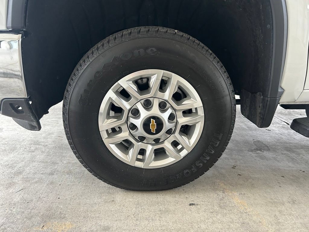 Used 2026 Chevrolet Silverado 2500 LT AWD/4WD image 15