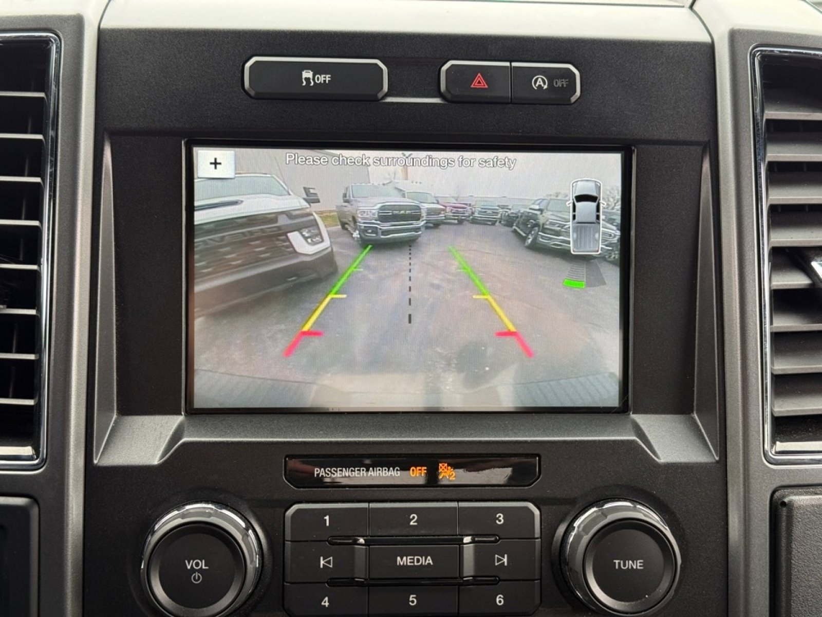 Used 2018 Ford F150 XLT w/ Equipment Group 302A Luxury image 25