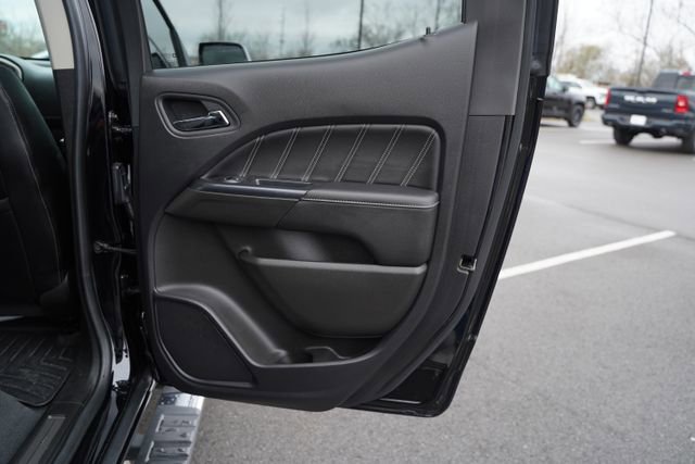 Used 2021 GMC Canyon Denali image 21