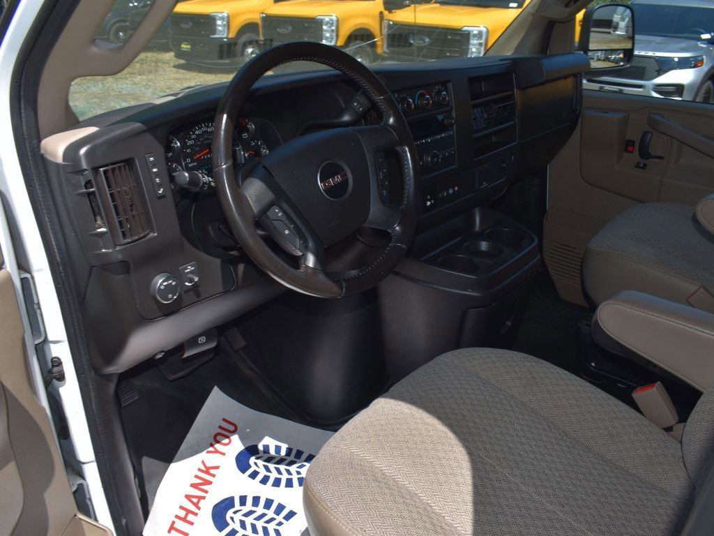 Used 2020 GMC Savana 2500 Extended image 14
