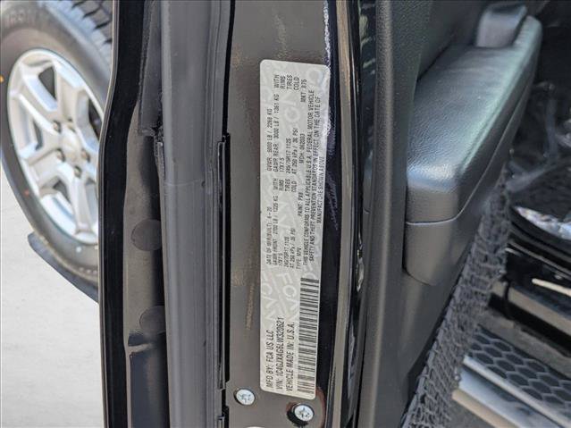 Used 2020 Jeep Wrangler Sport AWD/4WD image 23