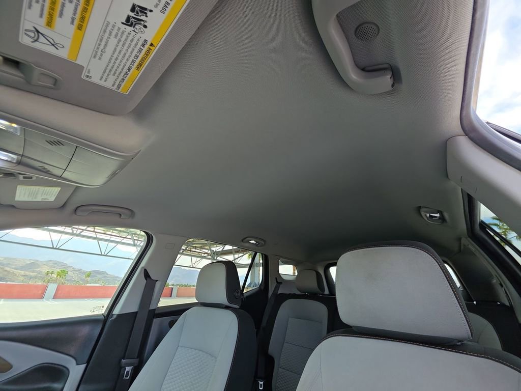 Used 2021 GMC Terrain SLE image 19