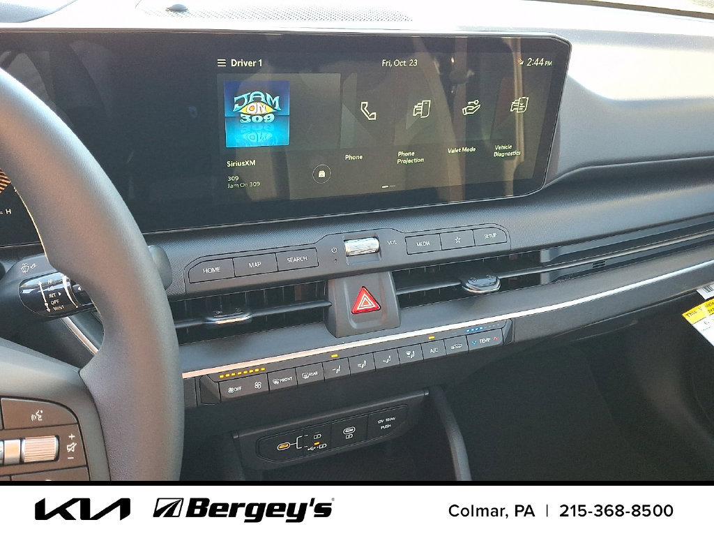New 2026 Kia K4 FWD image 15