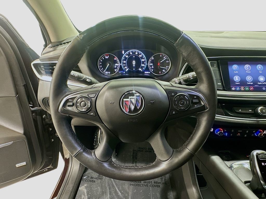 Used 2021 Buick Enclave Avenir w/ Avenir Technology Package FWD image 11