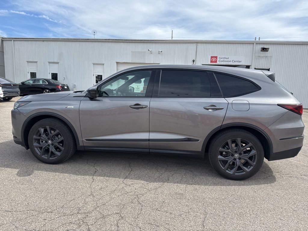 Used 2023 Acura MDX A-Spec AWD/4WD image 9