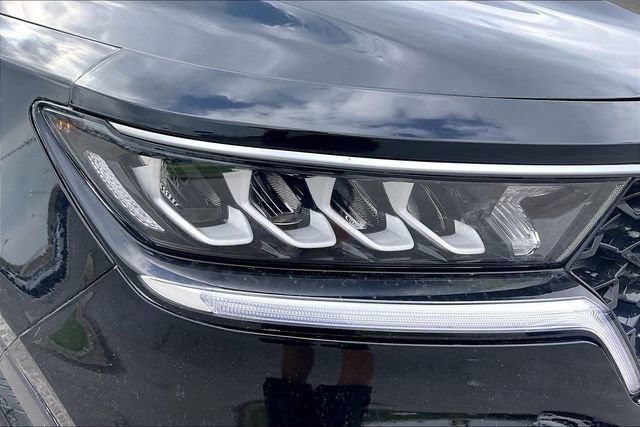 Used 2023 Kia Sorento LX FWD image 27