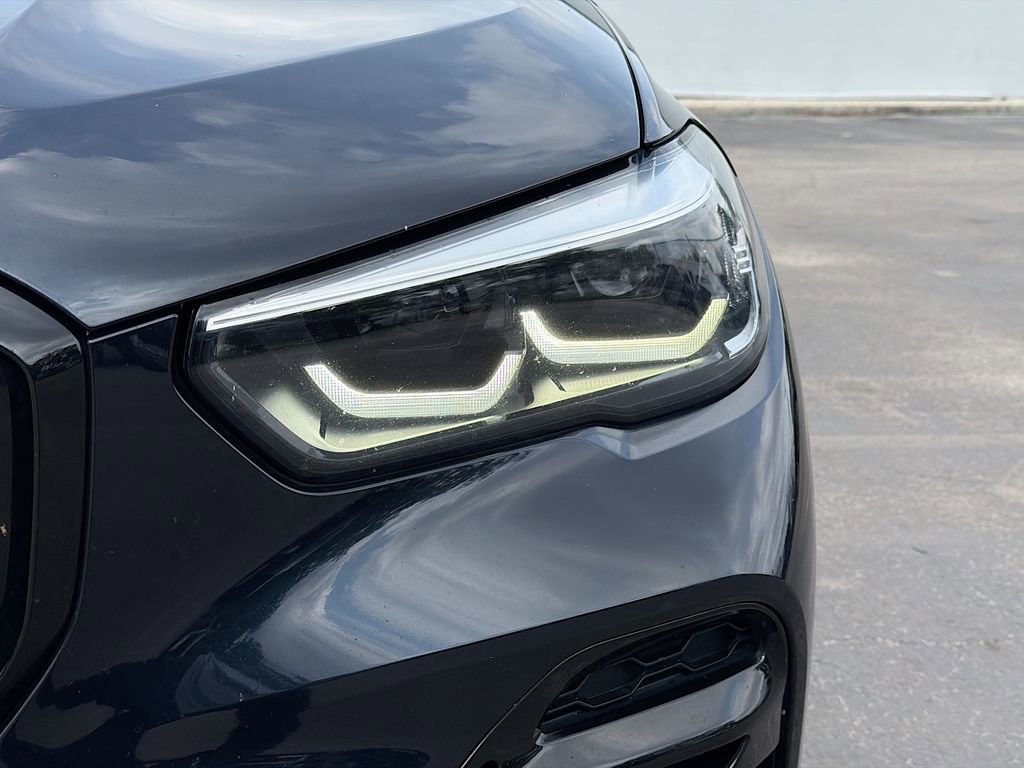 Used 2022 BMW X5 sDrive40i w/ M Sport Package RWD image 9