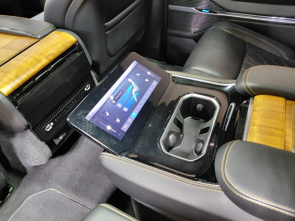 Used 2022 Jeep Grand Wagoneer Series III image 41