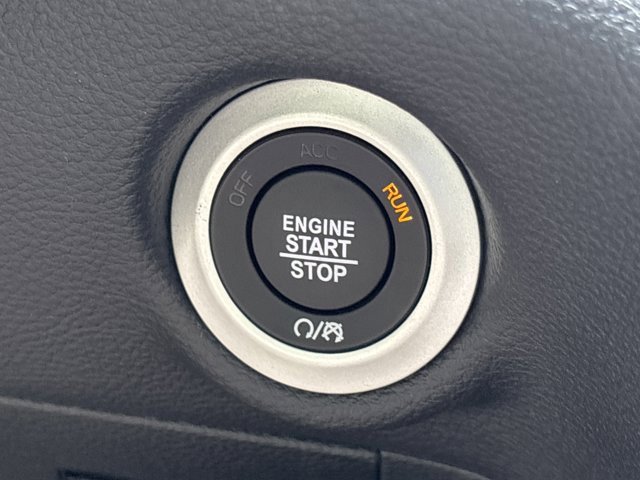 New 2026 Chrysler Pacifica Select image 29