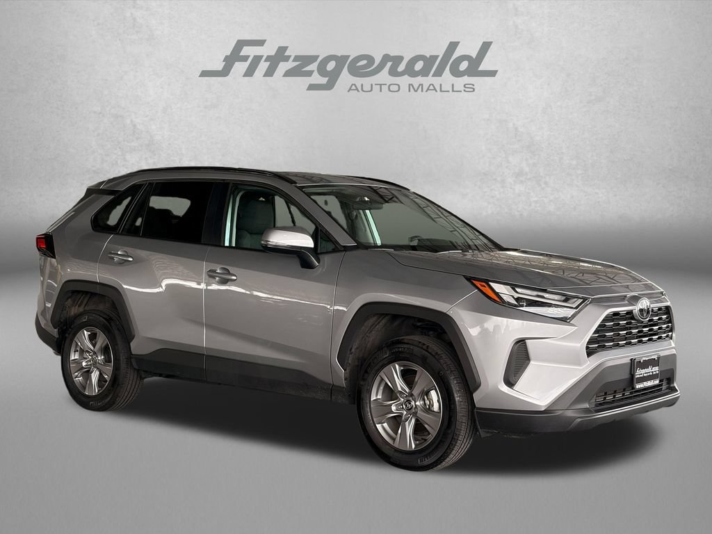 Certified 2025 Toyota RAV4 XLE AWD/4WD image 1
