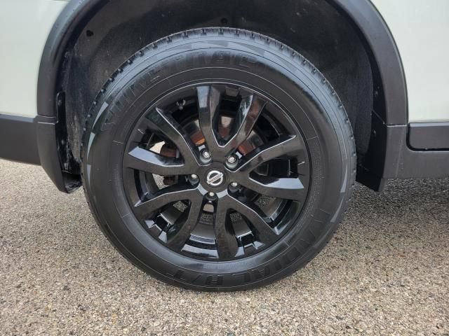 Used 2020 Nissan Rogue SV AWD/4WD image 5