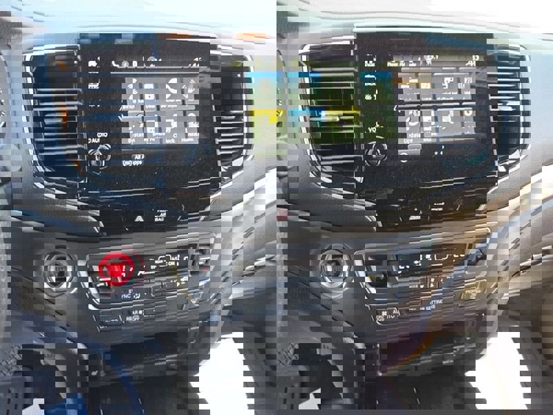 Used 2025 Honda Passport EX-L image 19