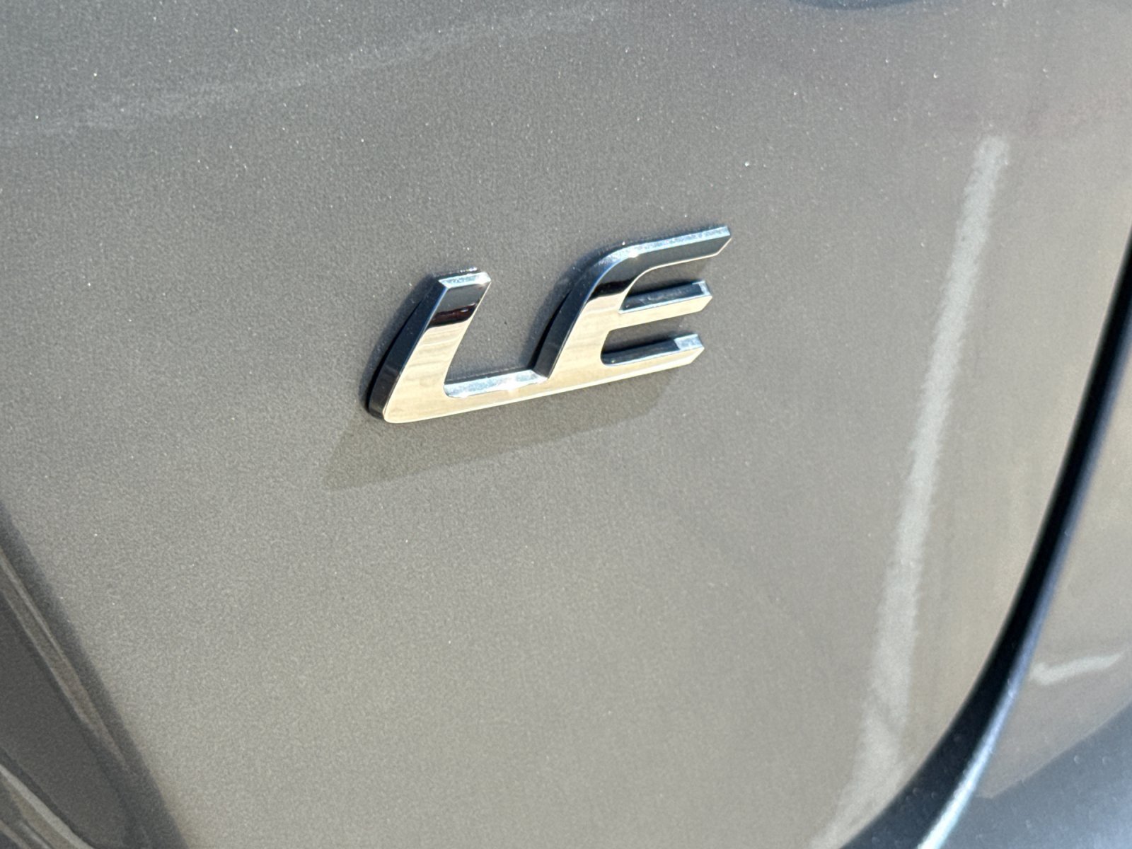 Used 2025 Toyota Corolla LE FWD image 22