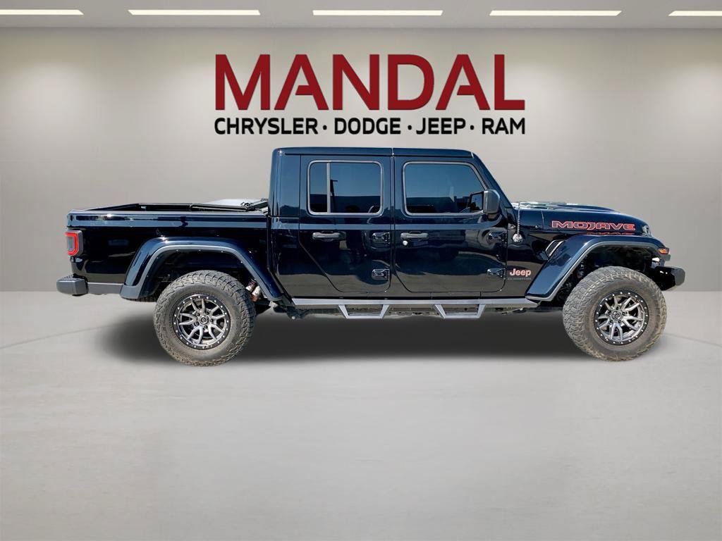 Used 2021 Jeep Gladiator Mojave AWD/4WD image 4