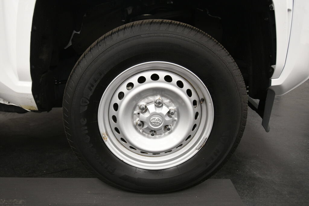 Certified 2024 Toyota Tacoma SR RWD image 25