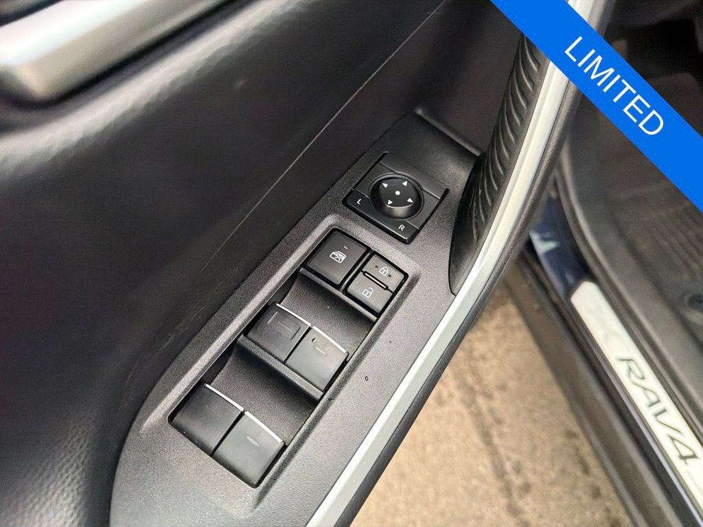 Used 2025 Toyota RAV4 Limited w/ Weather Package AWD/4WD image 13
