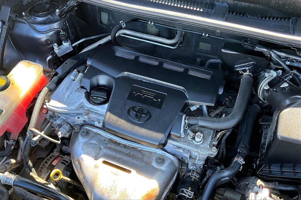 Used 2015 Toyota RAV4 XLE image 31
