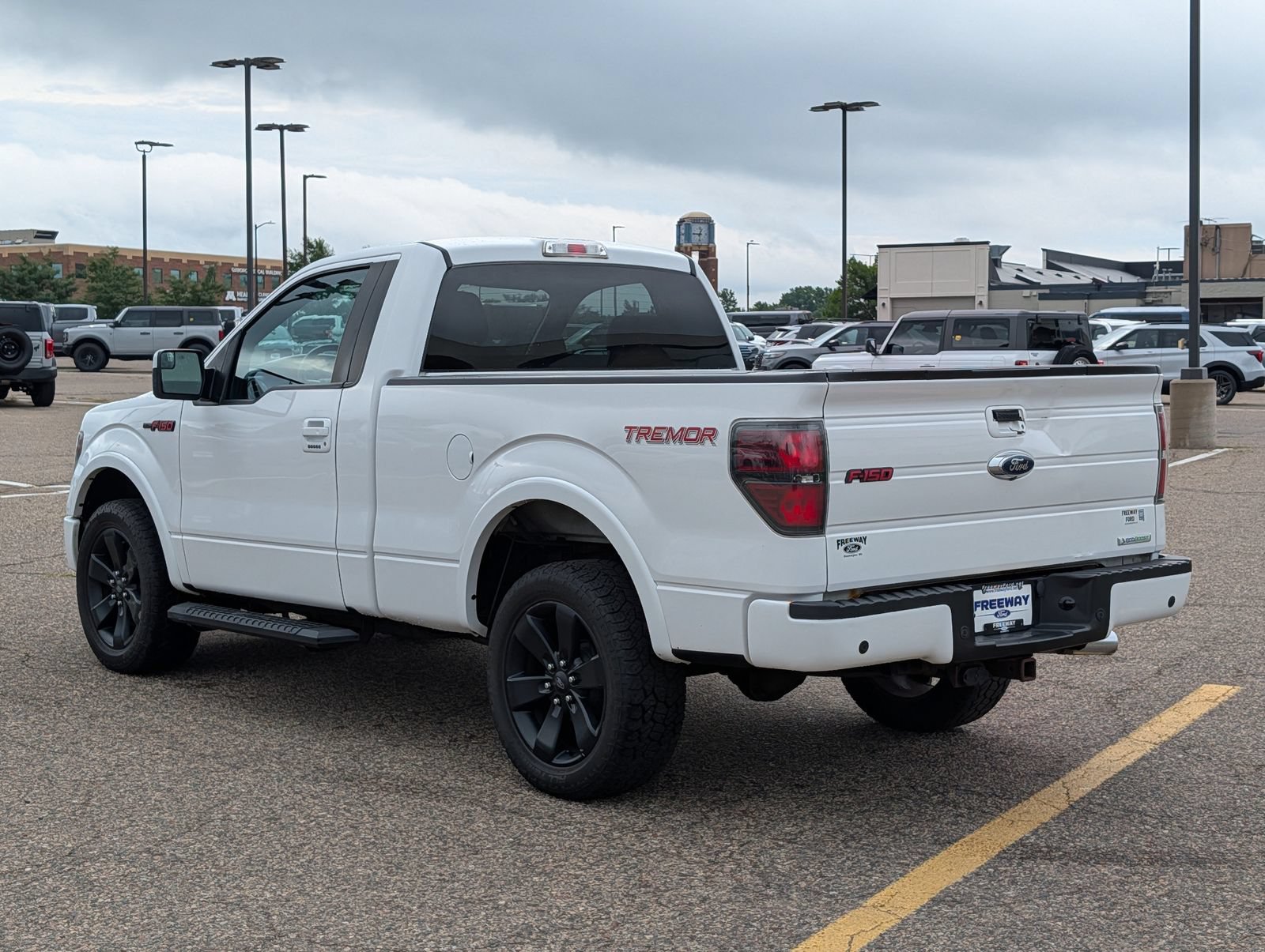 Used 2014 Ford F150 FX4 w/ FX Appearance Package AWD/4WD image 3