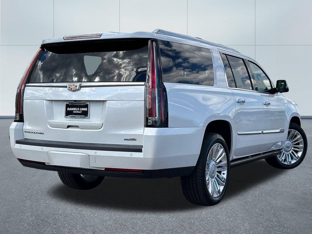 Used 2016 Cadillac Escalade ESV Platinum AWD/4WD image 2