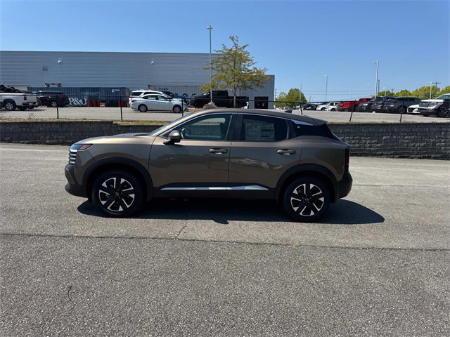 New 2025 Nissan Kicks SV image 7