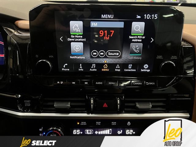 Used 2025 Nissan Pathfinder Platinum AWD/4WD image 12