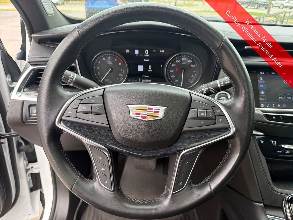 Used 2023 Cadillac XT5 Premium Luxury w/ Technology Package AWD/4WD image 17