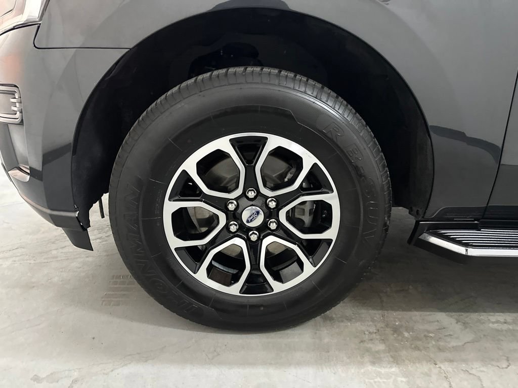 Used 2023 Ford Expedition Max XLT RWD image 57