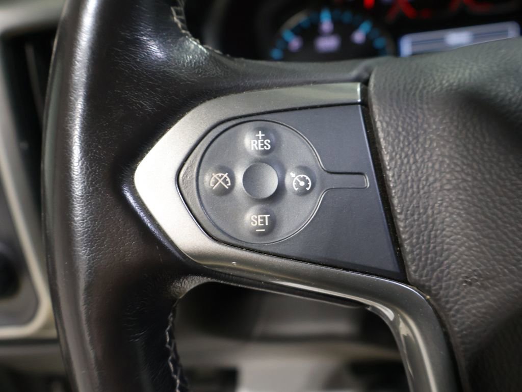 Used 2018 Chevrolet Silverado 1500 LT w/ All Star Edition image 34